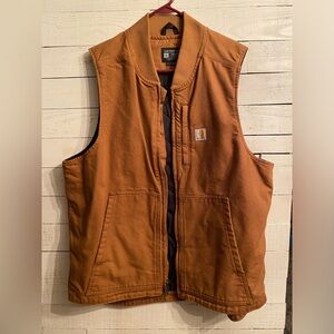 Men’s loose fit Carhartt vest